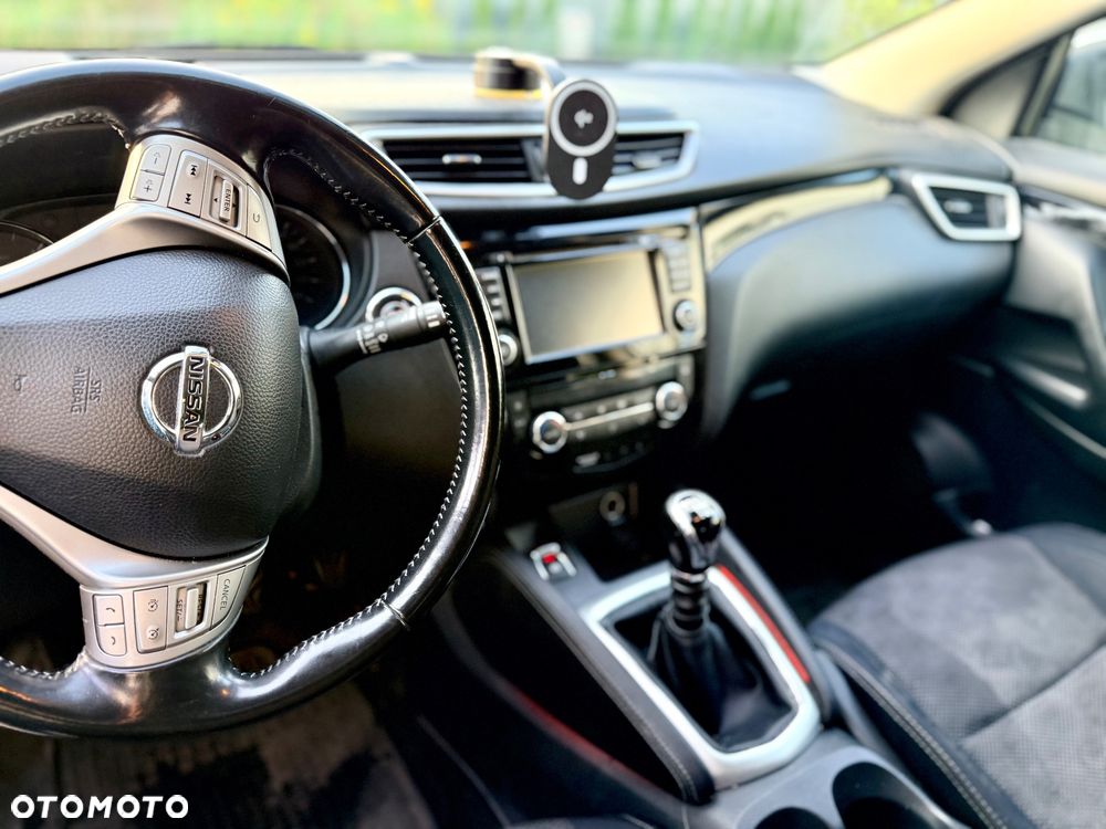 Nissan Qashqai 1.5 dCi N-Connecta - 10