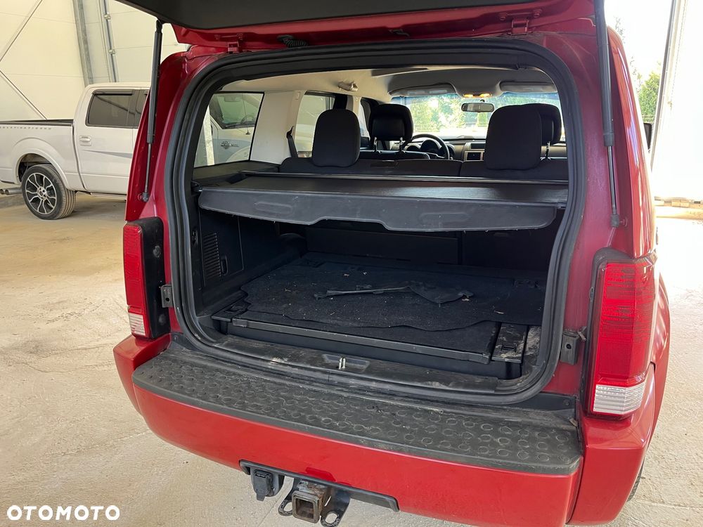 Dodge Nitro - 6