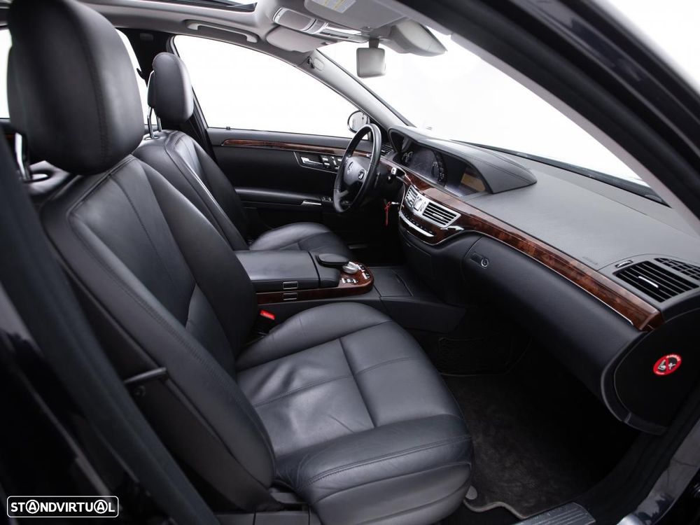 Mercedes-Benz S 320 - 11