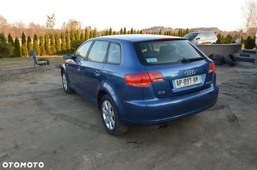 Audi A3 Sportback 2.0 TDI DPF quattro S line Sportpaket - 15