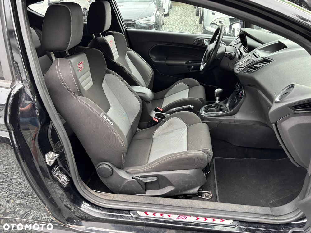 Ford Fiesta 1.6 EcoBoost ST - 2