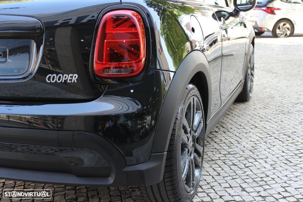 MINI Cabrio Cooper Auto. - 14