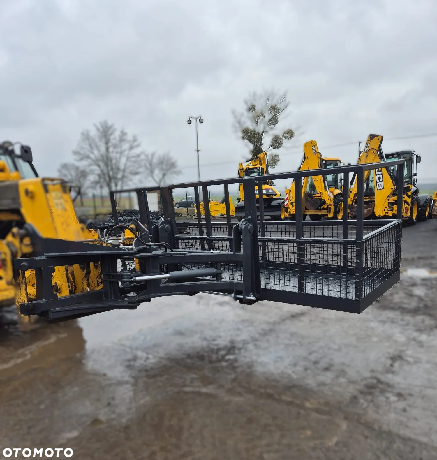 Kosz narzędziowy +Obrotnica kosza KOMPLET JCB 4m ładowarka 531-70, 540-170 , 530-70 , 536-60 - 6