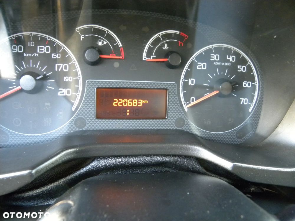 Fiat Fiorino - 8