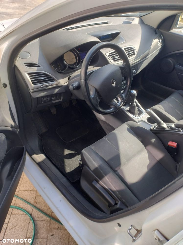 Renault Megane 1.5 dCi Bose - 5