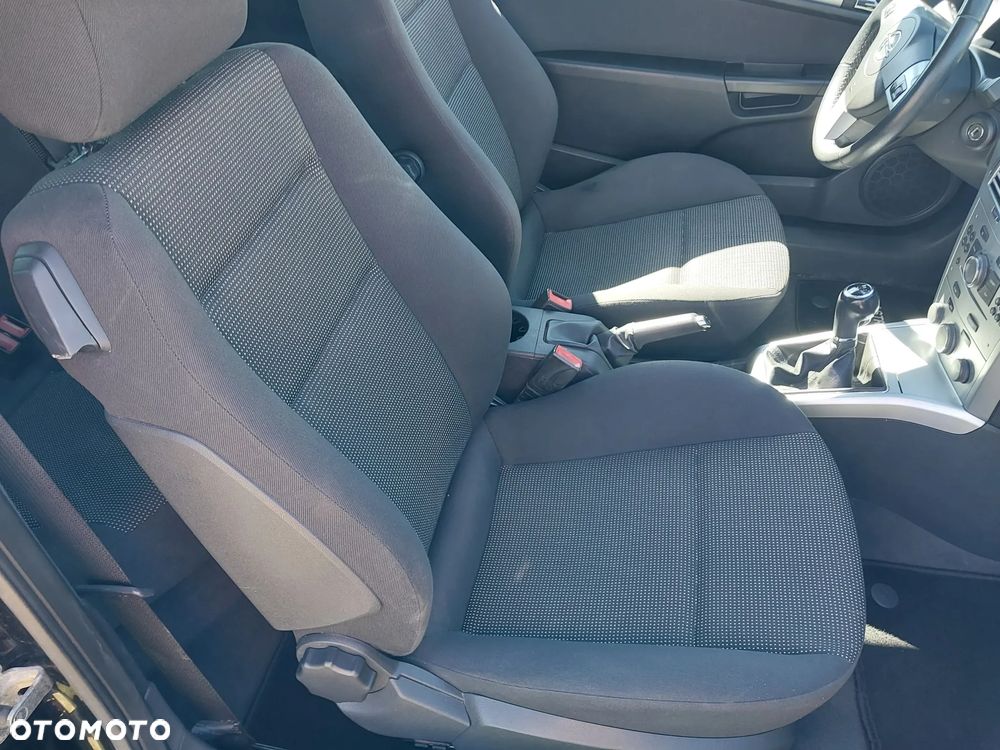 Opel Astra 1.6 Catch me - 8