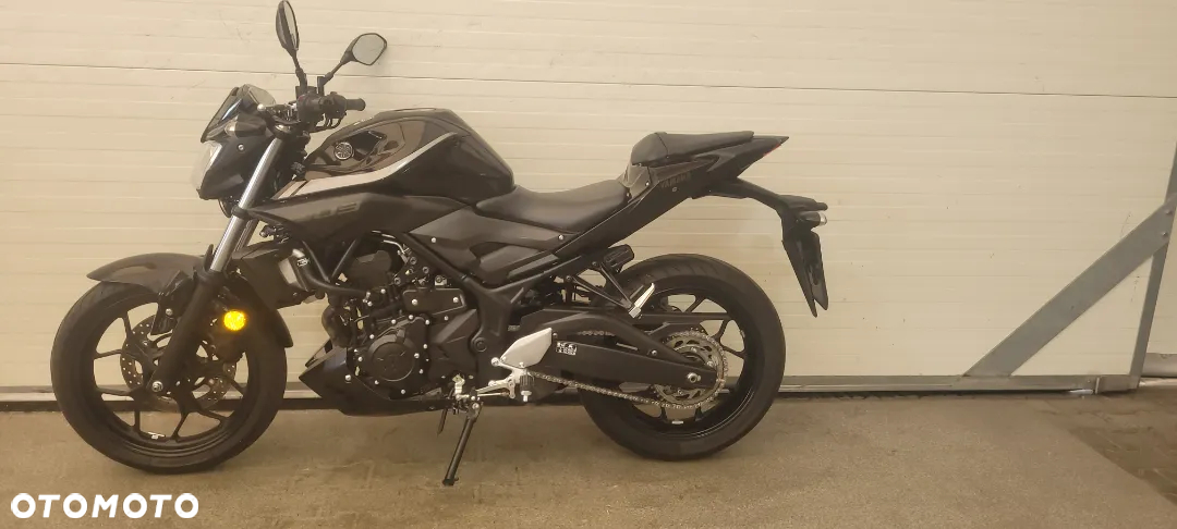 Yamaha MT - 8