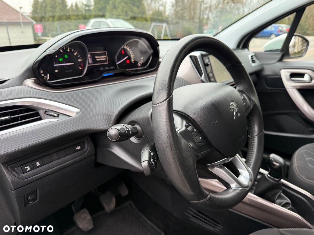 Peugeot 2008 PureTech 82 Active - 17