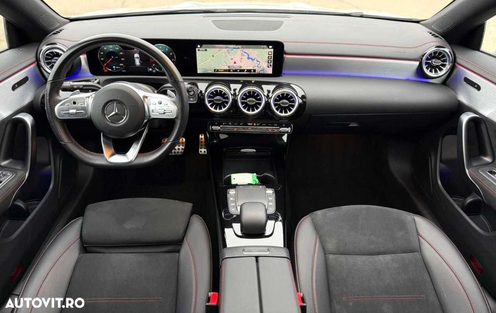 Mercedes-Benz CLA - 27