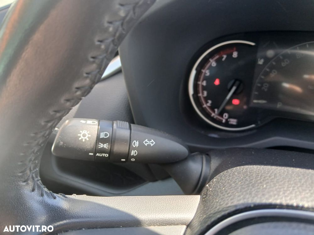 Toyota RAV4 2.0P CVT AWD Dynamic - 11
