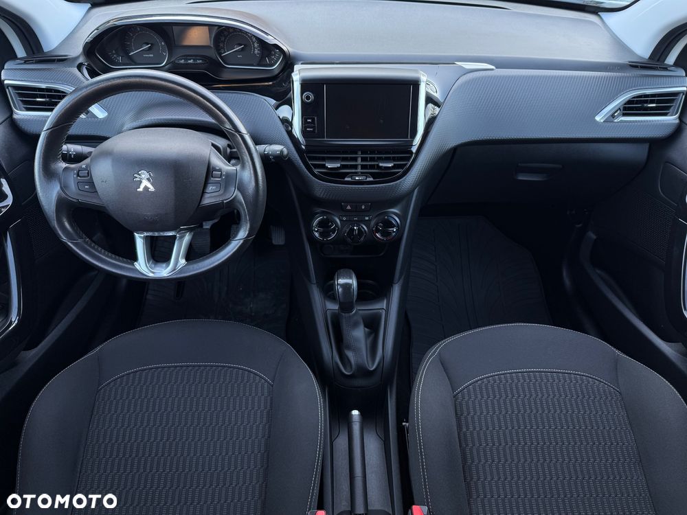 Peugeot 208 82 VTI Style - 29