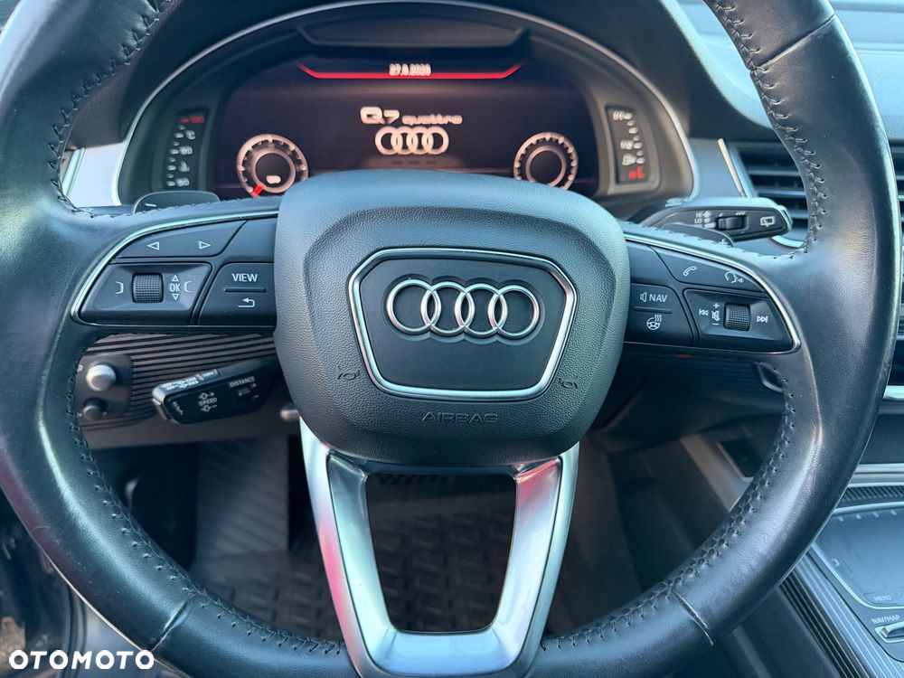 Audi Q7 - 22