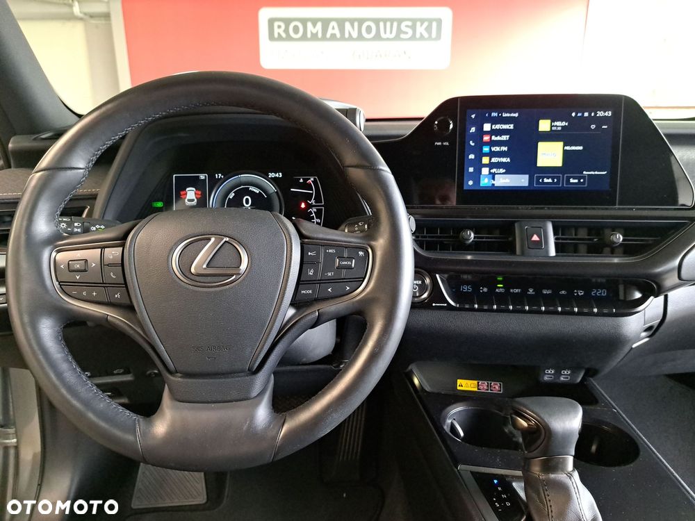 Lexus UX 250h GPF Business 2WD - 20
