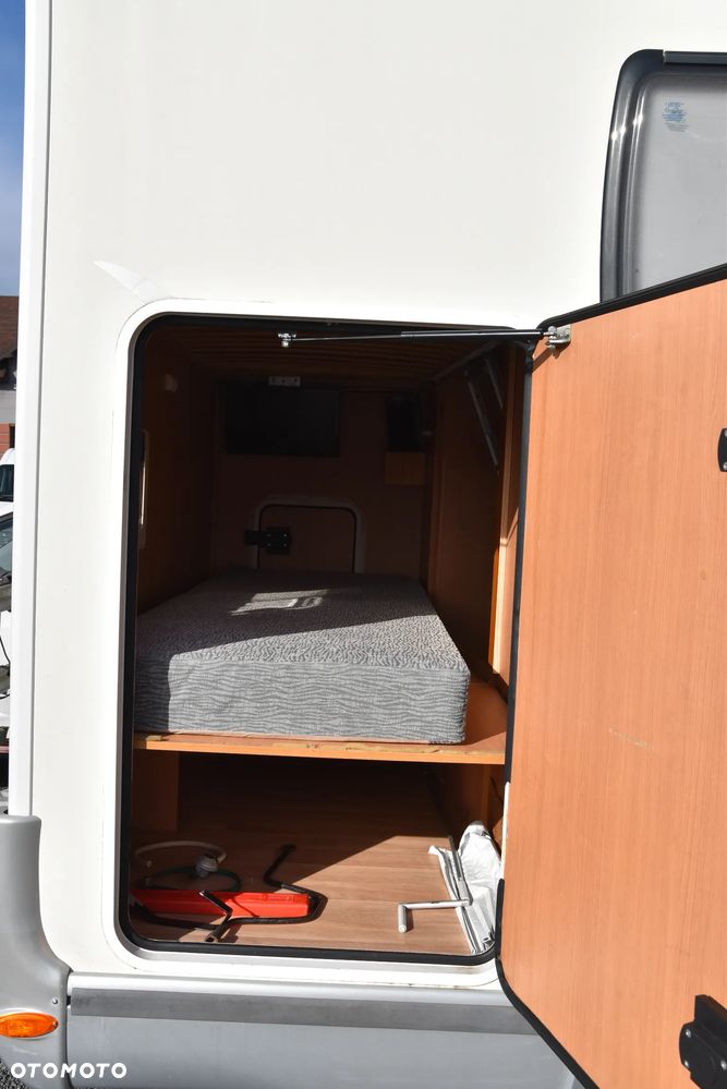 Ford CHAUSSON FLASH 22 - 16