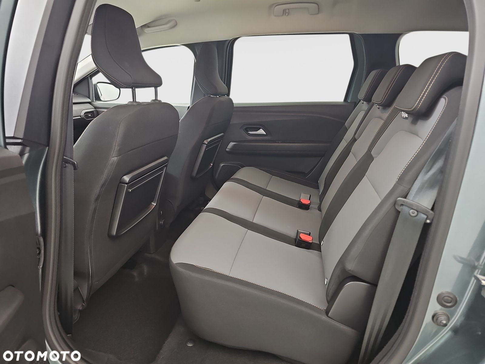 Dacia Jogger 1.6 Full Hybrid 140 Extreme MMT - 16