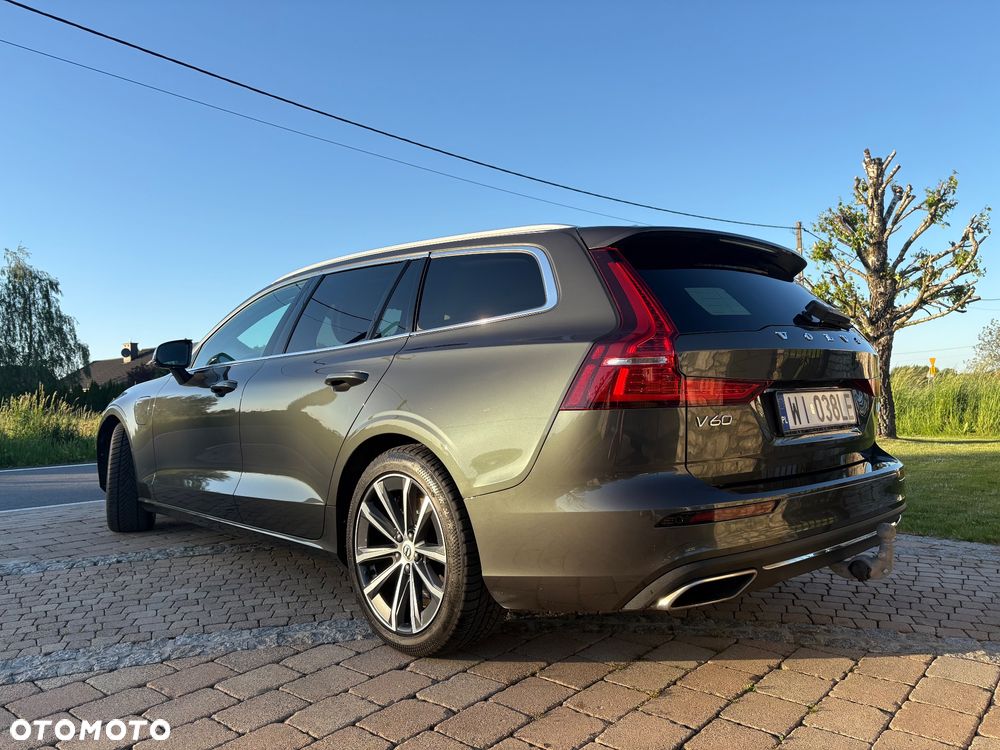 Volvo V60 T6 AWD Plug-In Hybrid Inscription - 3