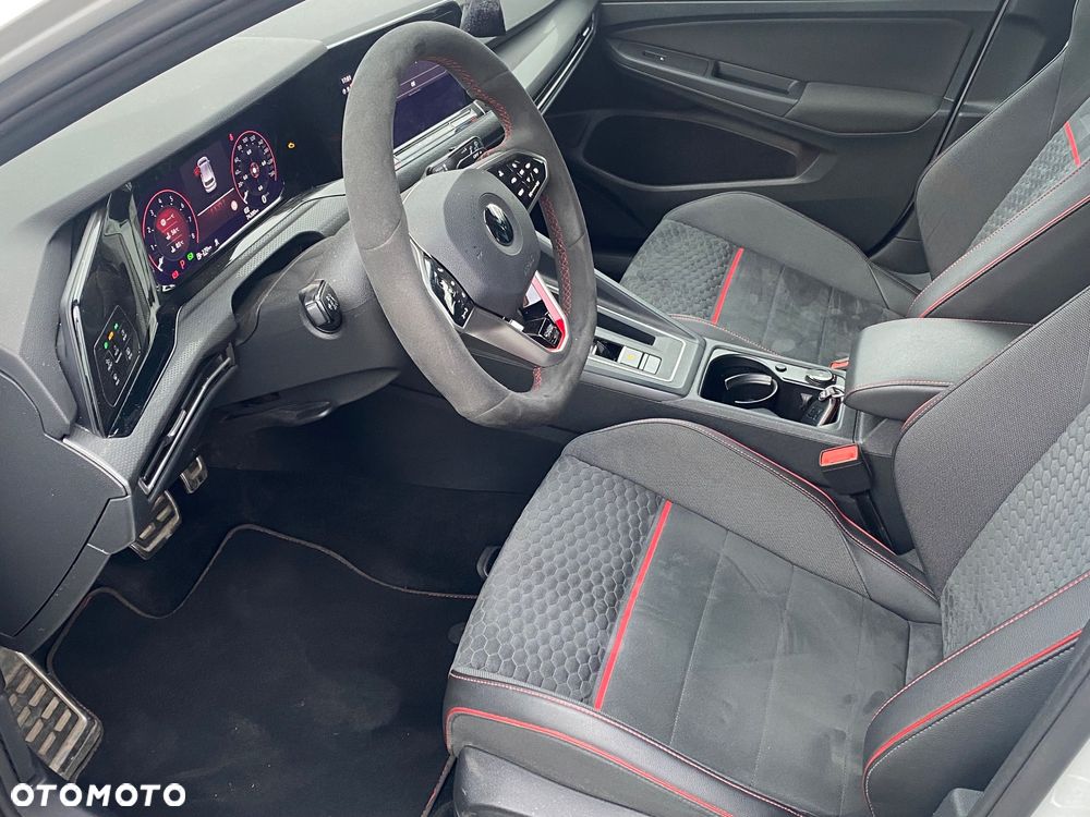 Volkswagen Golf 2.0 TSI OPF DSG GTI Clubsport - 11