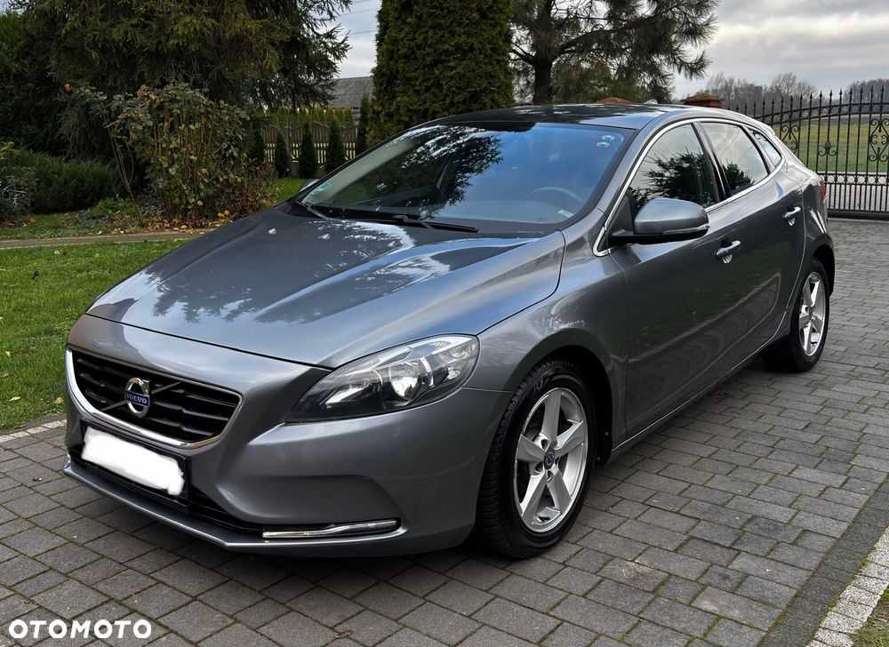 Volvo V40 D2 Drive-E Ocean Race - 1