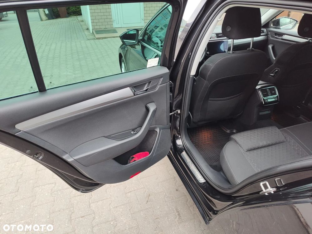 Skoda Superb 2.0 TDI Style - 14