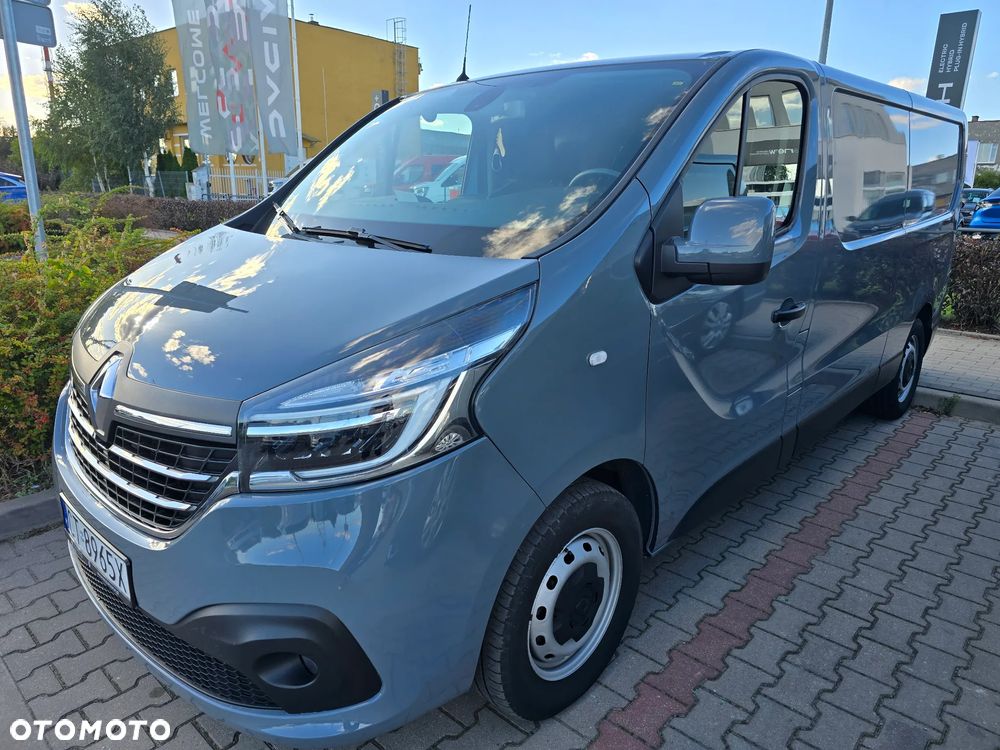 Renault Trafic - 2