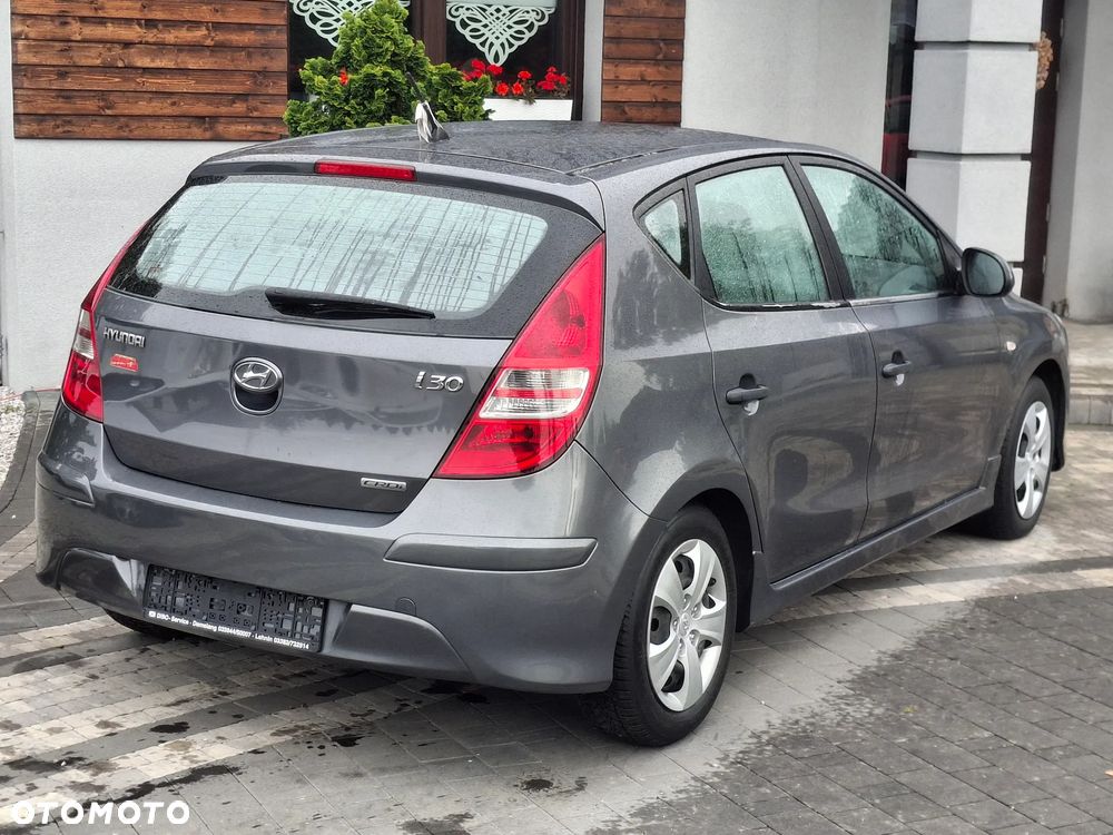 Hyundai i30 1.6 CRDi Comfort - 17