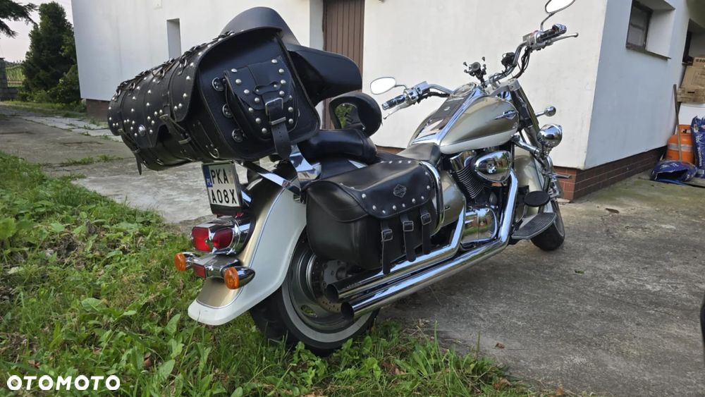 Suzuki Boulevard - 4