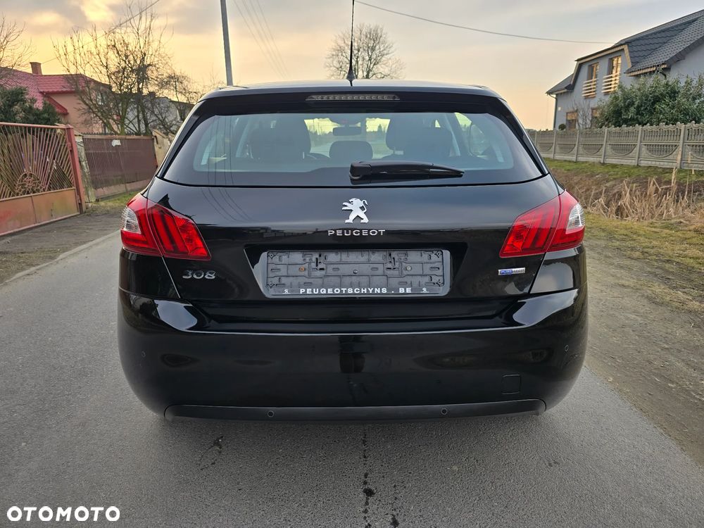 Peugeot 308 - 6