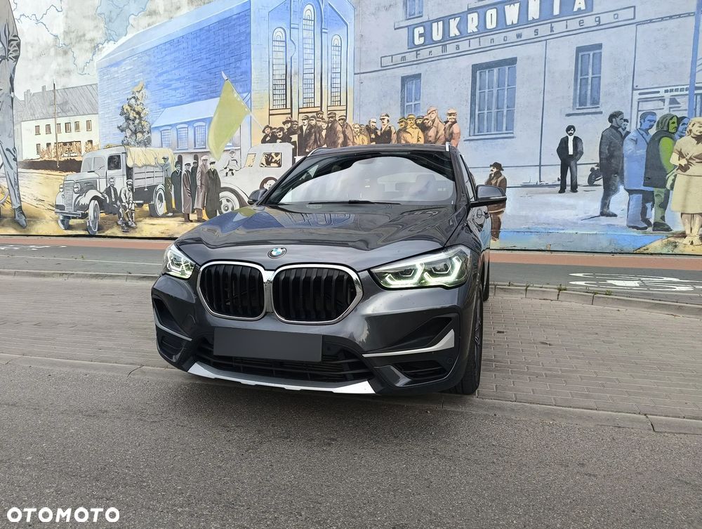 BMW X1 xDrive25i Sport Line - 5