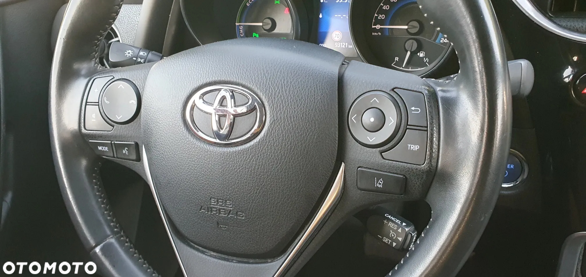 Toyota Auris - 29