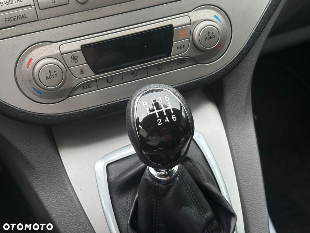 Ford Kuga 2.0 TDCi 4WD Trend - 16