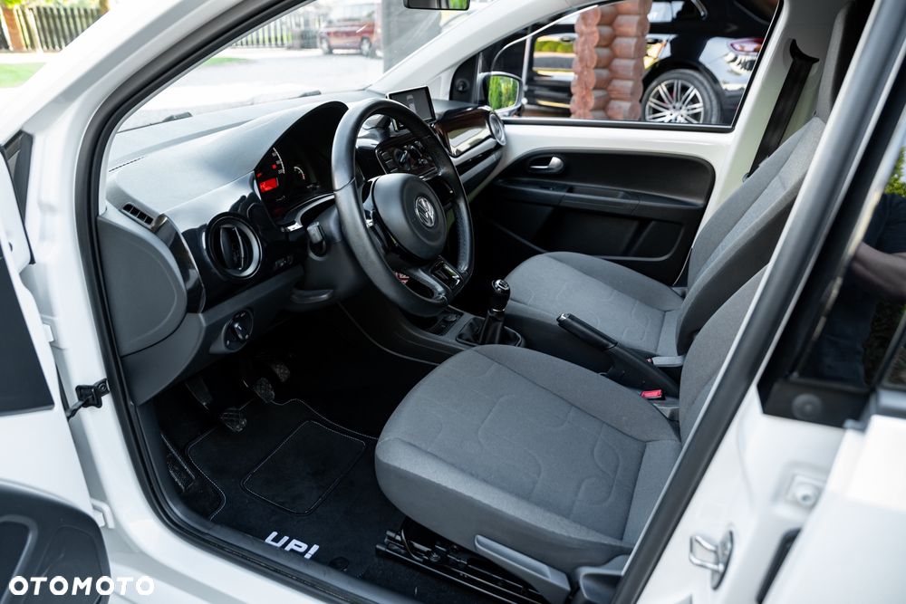 Volkswagen up! 1.0 high - 14