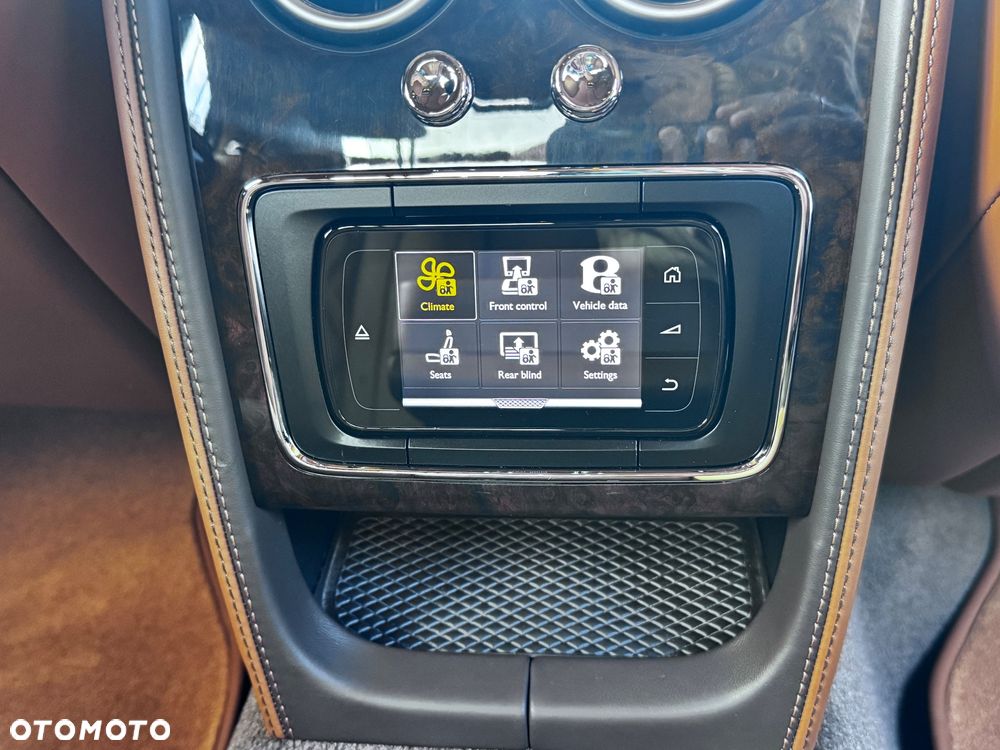 Bentley Flying Spur W12 - 37