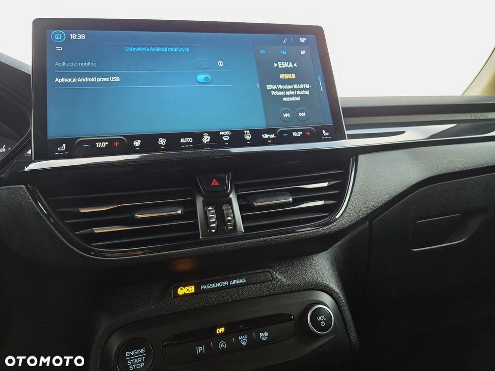 Ford Focus 1.5 EcoBlue Start-Stopp-System ST-LINE - 34