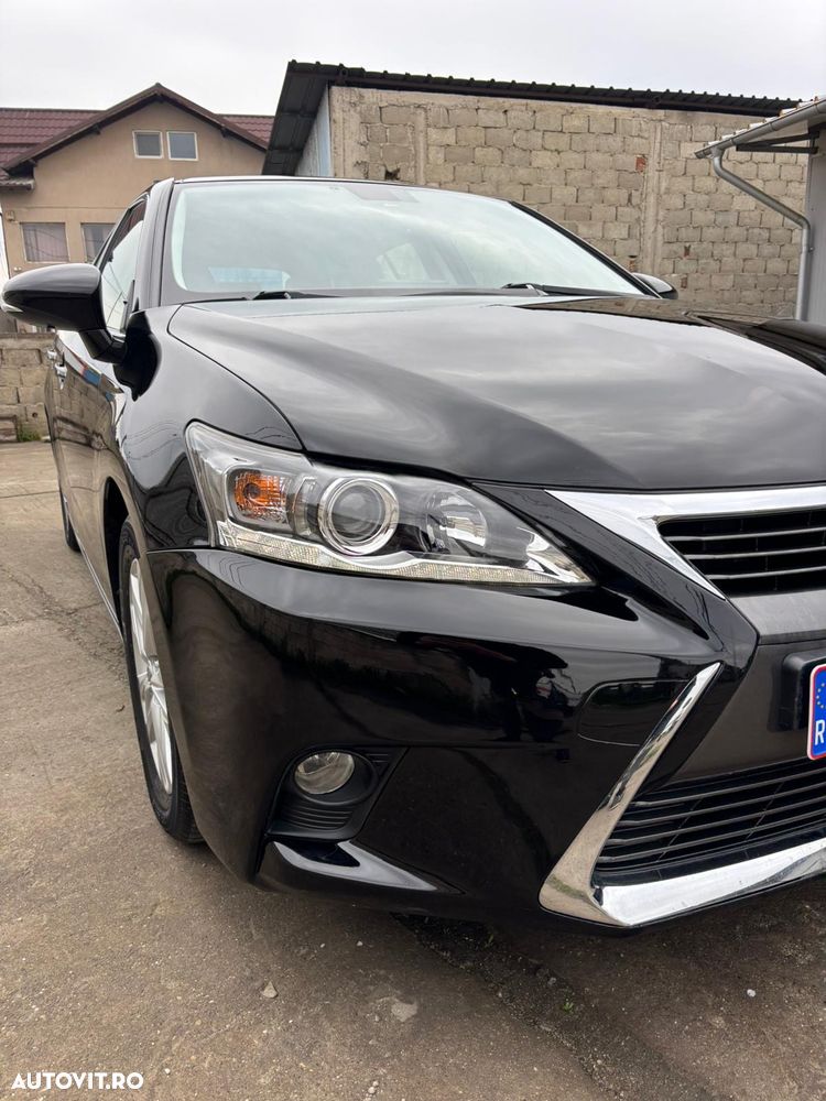 Lexus CT - 2