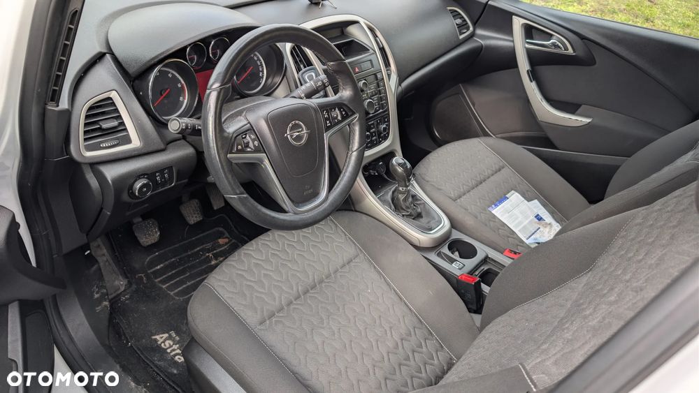 Opel Astra 1.7 CDTI DPF Active - 8