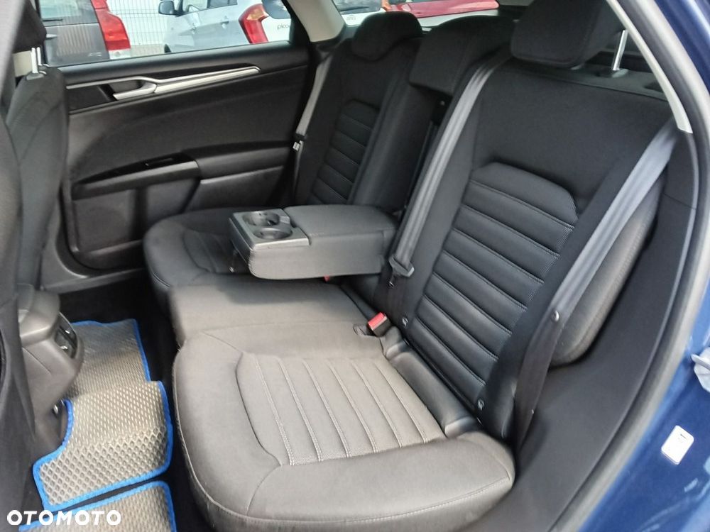 Ford Mondeo - 13