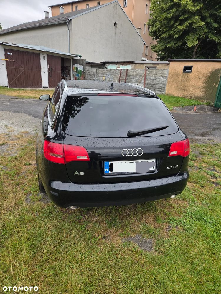 Audi A6 - 4