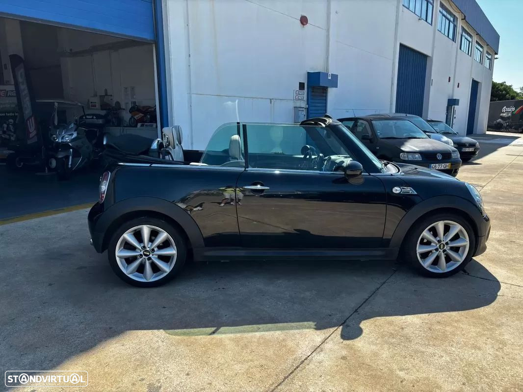 MINI Cabrio Cooper D - 9