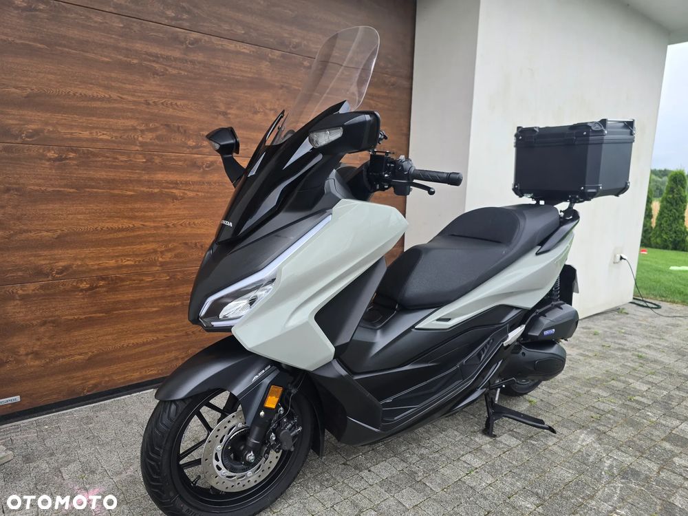 Honda NSS - 2