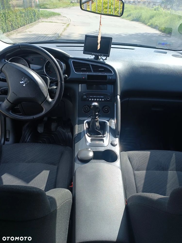 Peugeot 3008 - 9