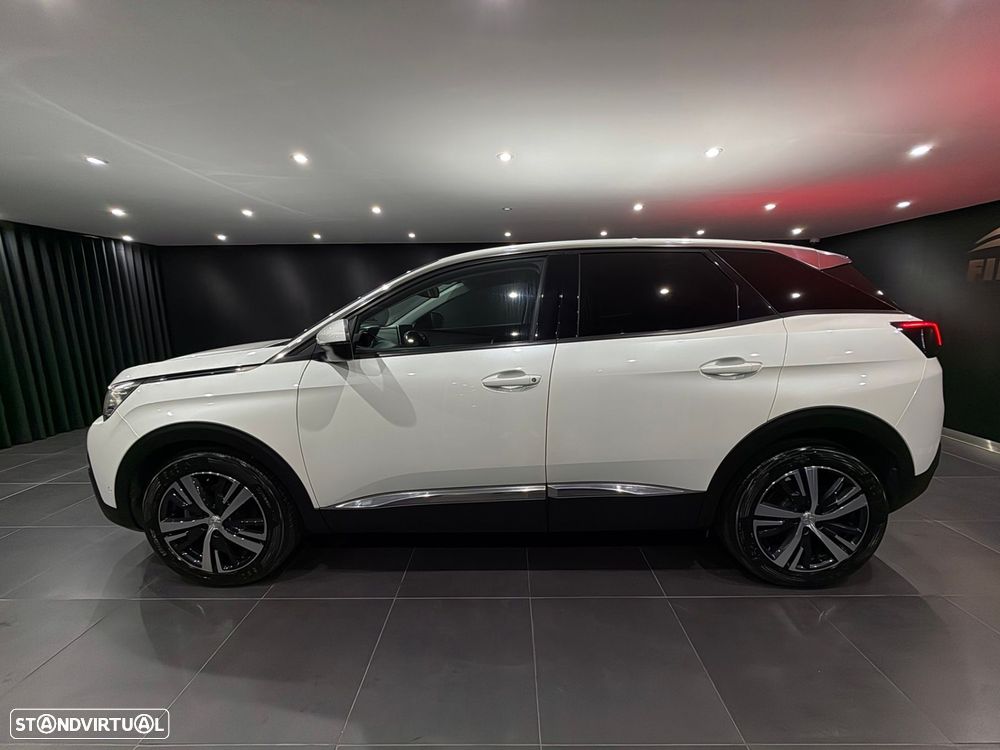Peugeot 3008 1.2 PureTech Allure Pack - 4