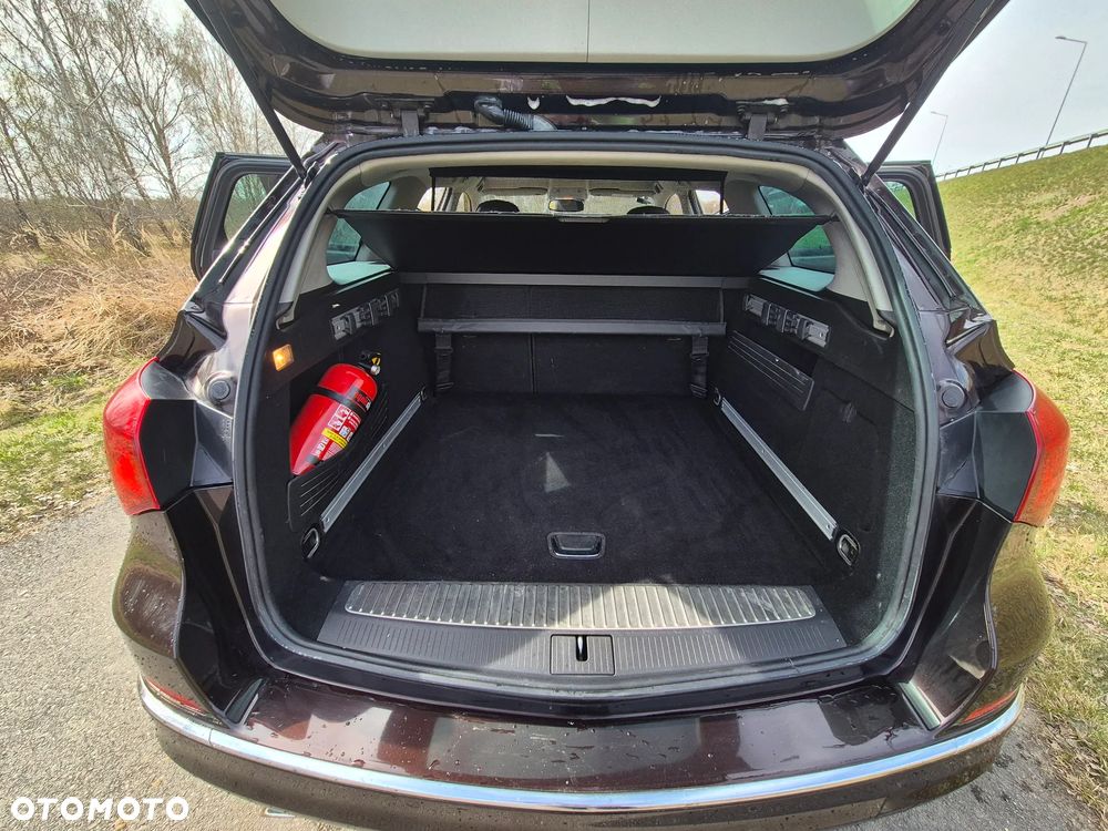 Opel Astra 2.0 CDTI DPF SportsTourer Exklusiv - 18