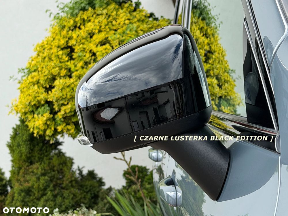 Volvo XC 60 B4 D AWD Plus Dark - 33