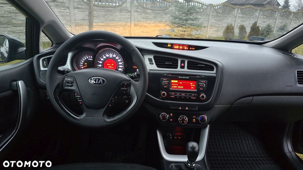Kia ProCeed 1.6 GDI L - 11