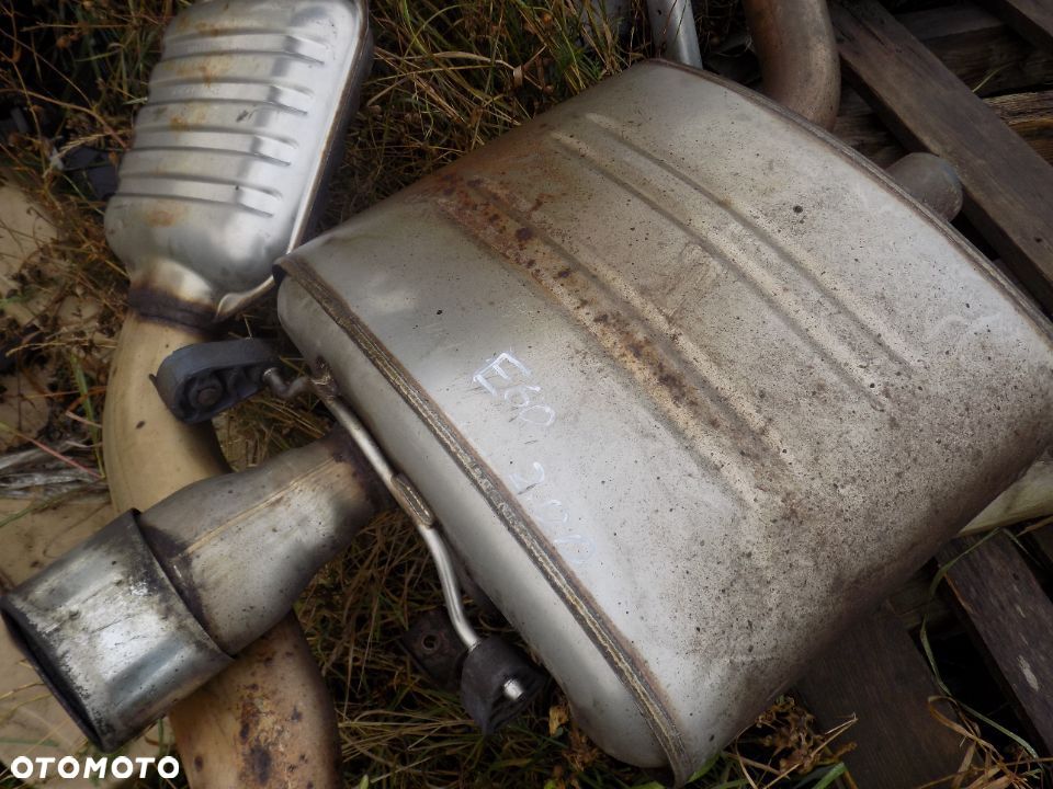 BMW E60 E90 F10 E87 F20 F30 WYDECHY TŁUMIKI KOMPLETNE - 5