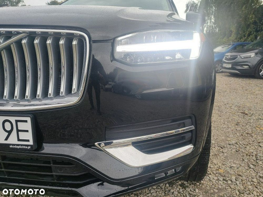 Volvo XC 90 - 7