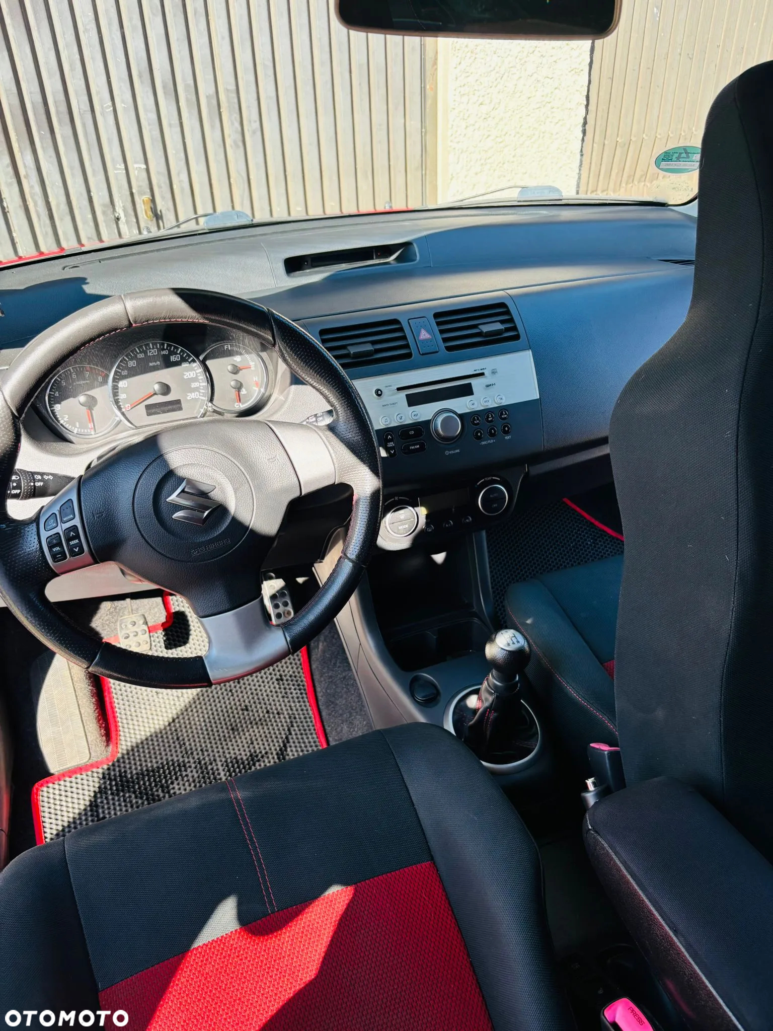 Suzuki Swift 1.6 Sport - 3