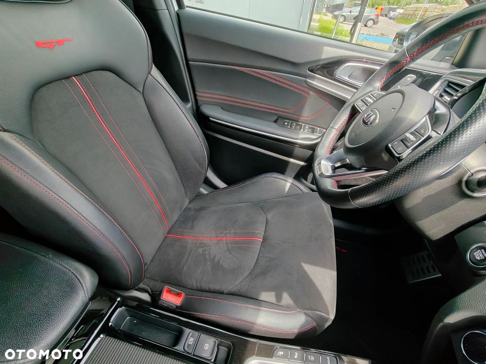 Kia ProCeed - 10