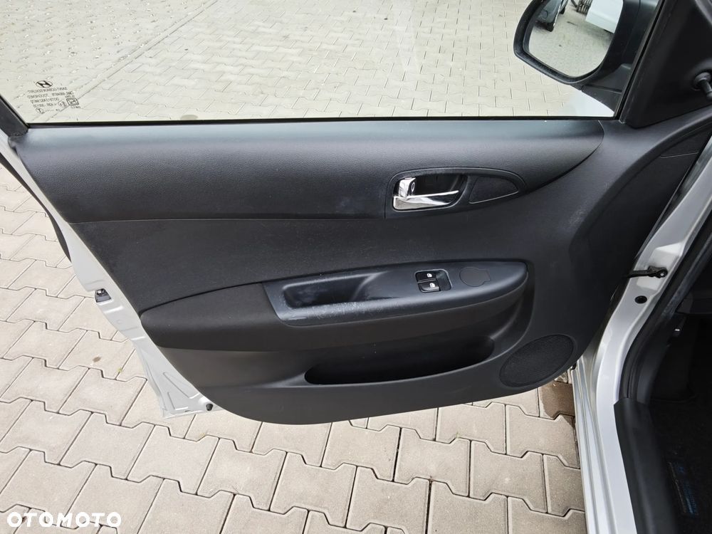 Hyundai i20 1.25 Comfort - 17