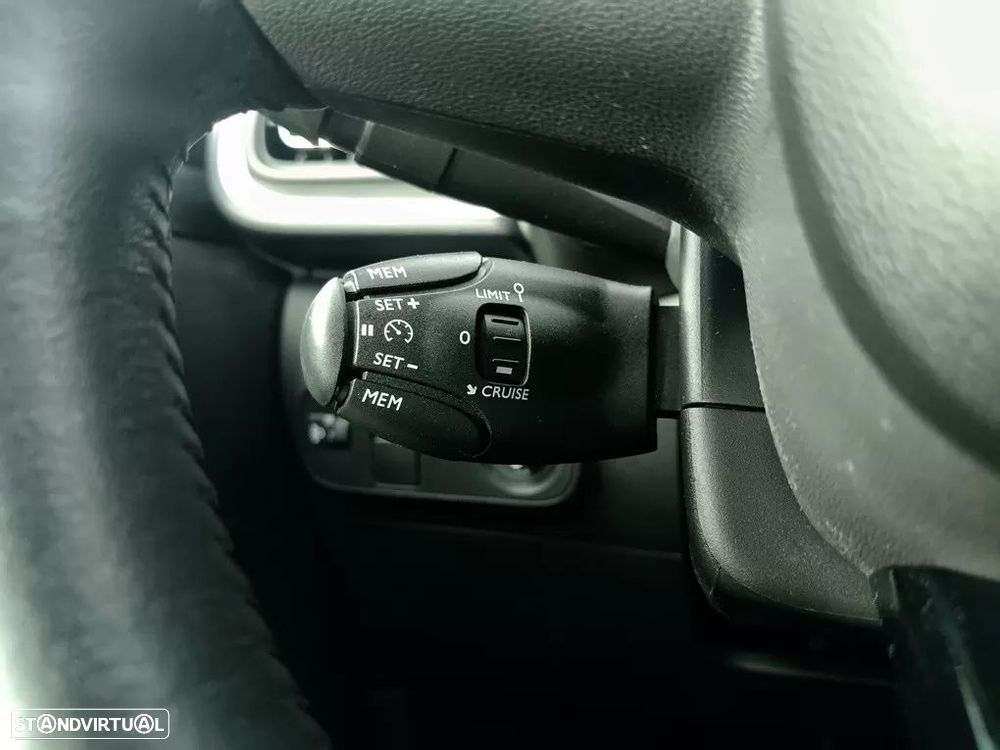 Citroën C3 Pure Tech S&S Shine - 31
